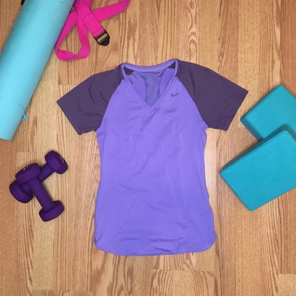 XS - Nike Top Shirt - Picture 1 of 5